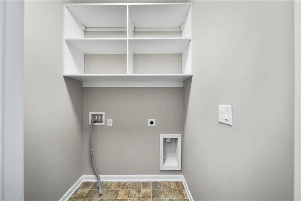 310 Alderwood Lane, Atlanta, Georgia 30328, 3 Bedrooms Bedrooms, ,3 BathroomsBathrooms,Residential,Sold,310 Alderwood Lane,7450999