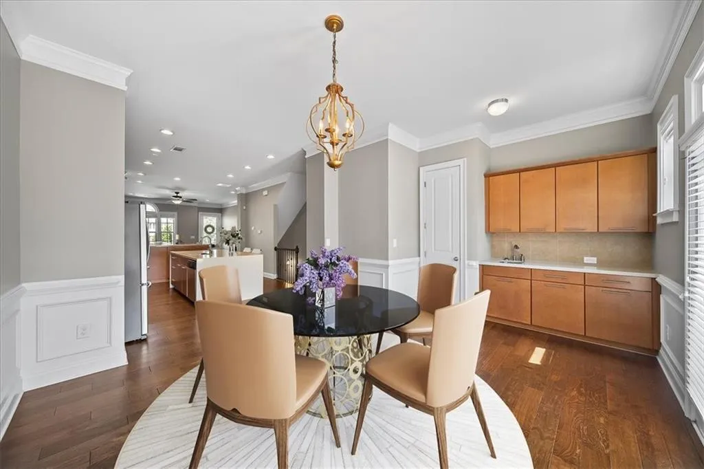 310 Alderwood Lane, Atlanta, Georgia 30328, 3 Bedrooms Bedrooms, ,3 BathroomsBathrooms,Residential,Sold,310 Alderwood Lane,7450999