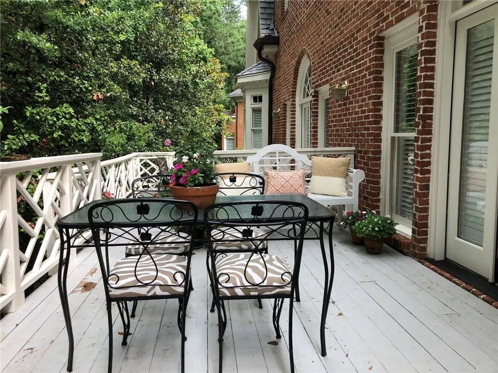 3184 Andrews Court Nw, Atlanta, Georgia 30305, 6 Bedrooms Bedrooms, ,5 BathroomsBathrooms,Residential,For Sale,3184 Andrews Court Nw,7655069