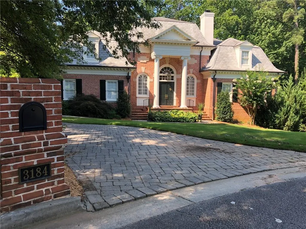 3184 Andrews Court Nw, Atlanta, Georgia 30305, 6 Bedrooms Bedrooms, ,5 BathroomsBathrooms,Residential,For Sale,3184 Andrews Court Nw,7655069
