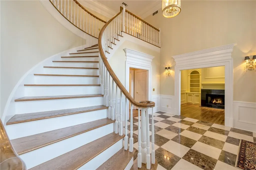 SPIRAL STAIRCASE AND FOYER