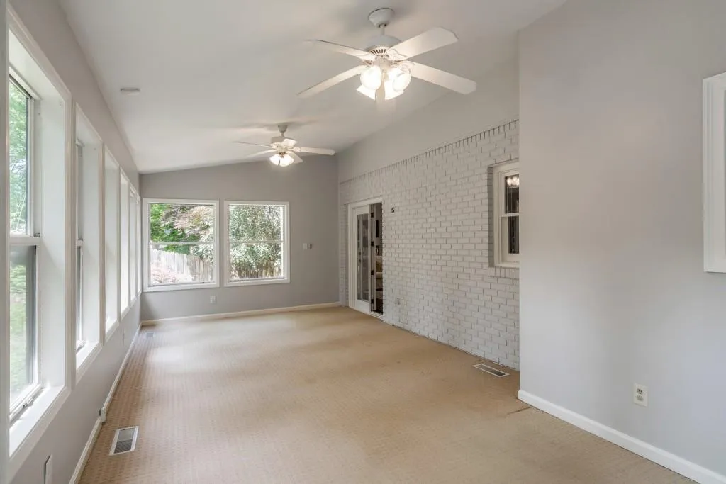 410 Breakwater Ridge, Sandy Springs, Georgia 30328, 5 Bedrooms Bedrooms, ,3 BathroomsBathrooms,Residential,Sold,410 Breakwater Ridge,6543246
