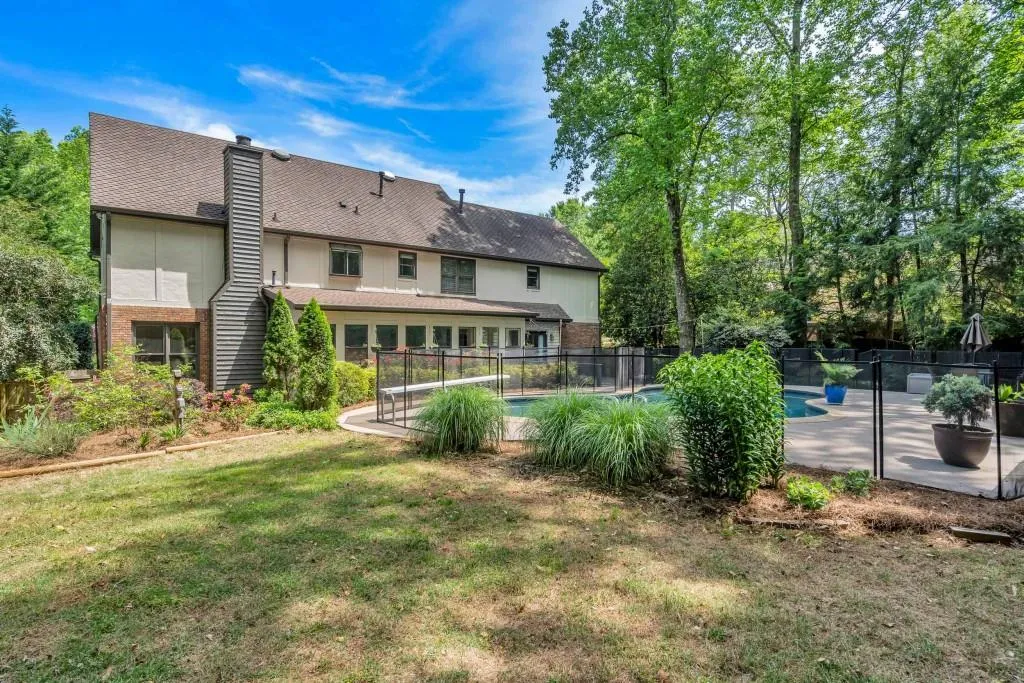 410 Breakwater Ridge, Sandy Springs, Georgia 30328, 5 Bedrooms Bedrooms, ,3 BathroomsBathrooms,Residential,Sold,410 Breakwater Ridge,6543246