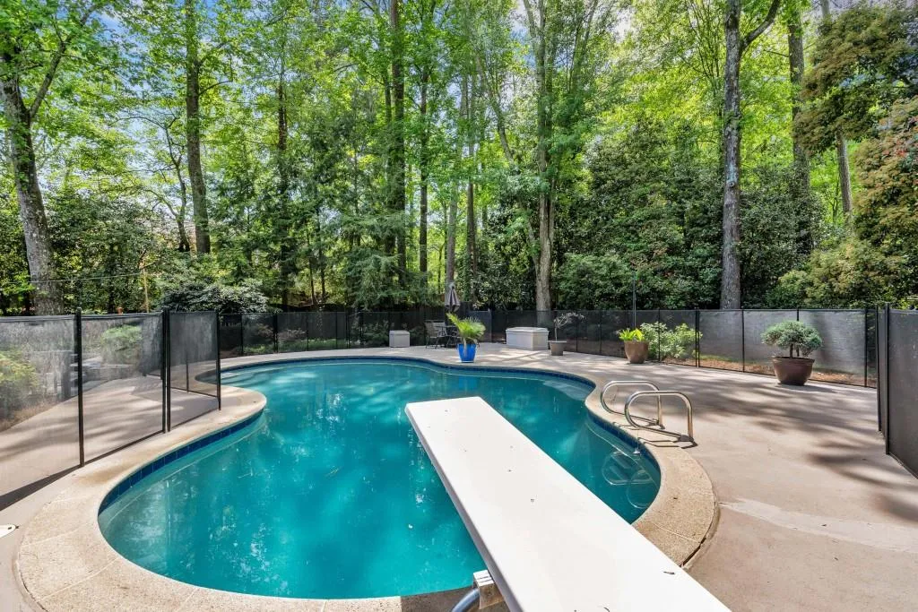 410 Breakwater Ridge, Sandy Springs, Georgia 30328, 5 Bedrooms Bedrooms, ,3 BathroomsBathrooms,Residential,Sold,410 Breakwater Ridge,6543246
