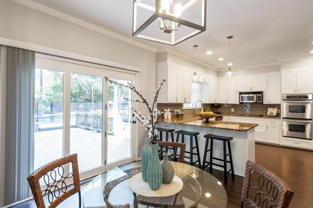 410 Breakwater Ridge, Sandy Springs, Georgia 30328, 5 Bedrooms Bedrooms, ,3 BathroomsBathrooms,Residential,Sold,410 Breakwater Ridge,6543246