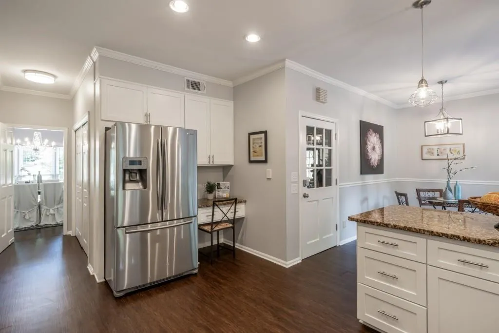 410 Breakwater Ridge, Sandy Springs, Georgia 30328, 5 Bedrooms Bedrooms, ,3 BathroomsBathrooms,Residential,Sold,410 Breakwater Ridge,6543246