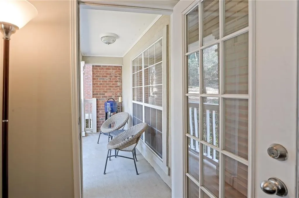 5641 Roswell Road Unit 116, Sandy Springs, Georgia 30342, 2 Bedrooms Bedrooms, ,2 BathroomsBathrooms,Residential,Sold,5641 Roswell Road Unit 116,5952175