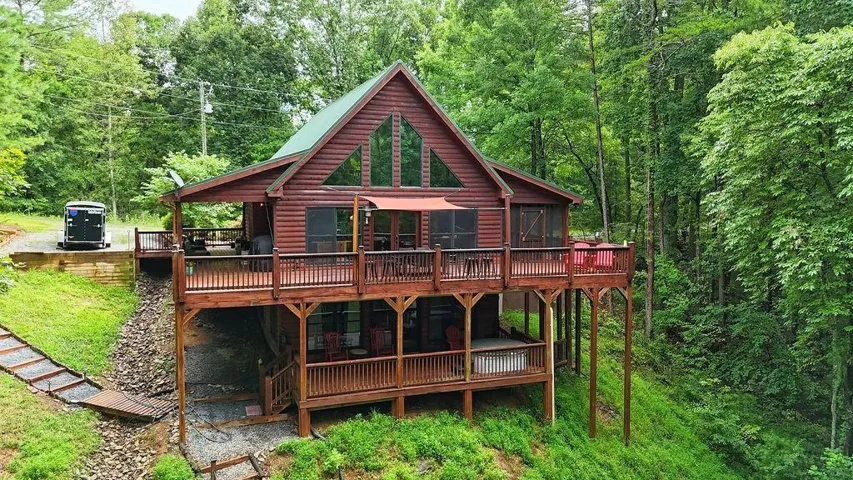 85 Hunter Drive, Talking Rock, Georgia 30175