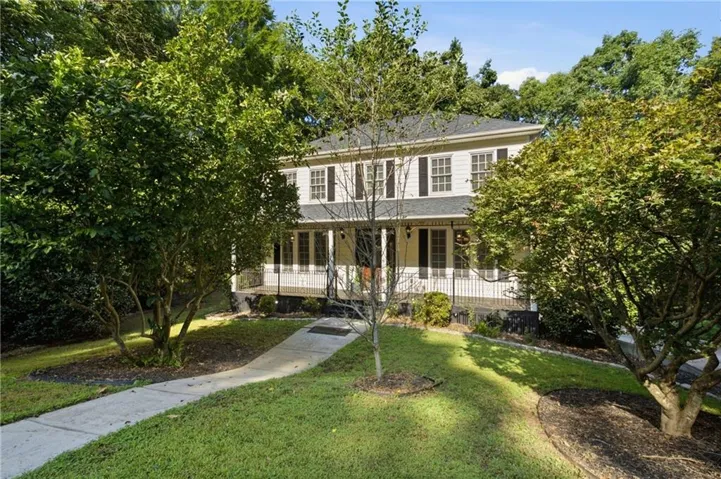 1593 Walkway Court Sw, Lilburn, Georgia 30047
