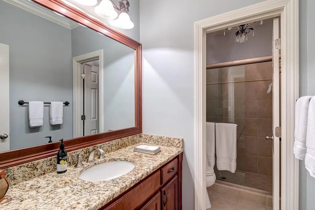 30 Vernon Glen Court, Sandy Springs, Georgia 30338, 3 Bedrooms Bedrooms, ,2 BathroomsBathrooms,Residential,Sold,30 Vernon Glen Court,5900511