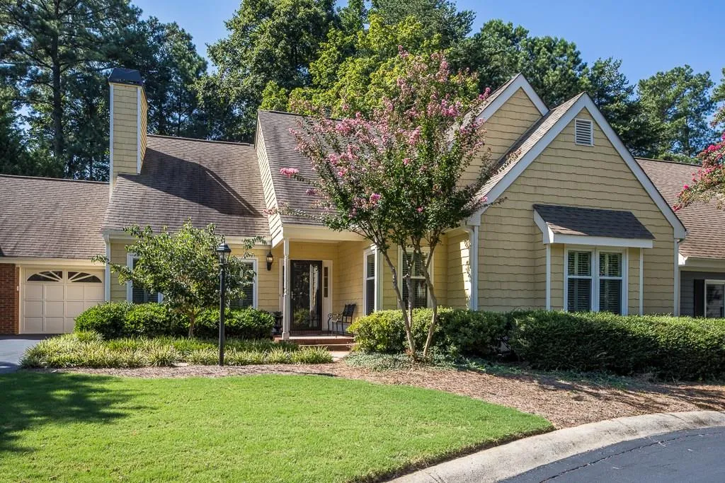 30 Vernon Glen Court, Sandy Springs, Georgia 30338, 3 Bedrooms Bedrooms, ,2 BathroomsBathrooms,Residential,Sold,30 Vernon Glen Court,5900511