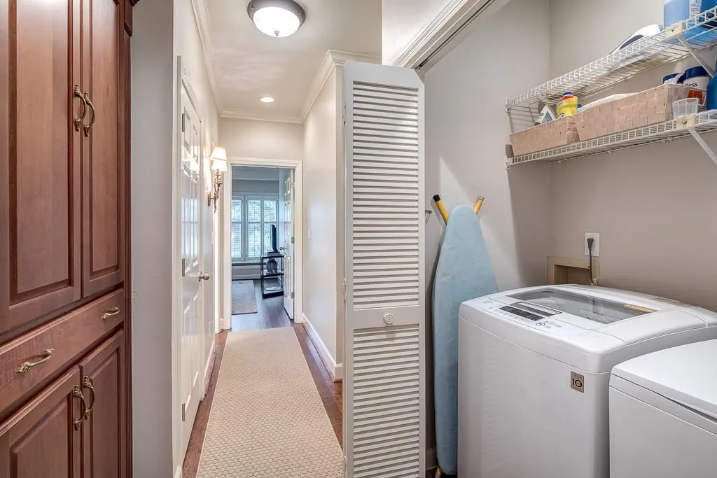 30 Vernon Glen Court, Sandy Springs, Georgia 30338, 3 Bedrooms Bedrooms, ,2 BathroomsBathrooms,Residential,Sold,30 Vernon Glen Court,5900511