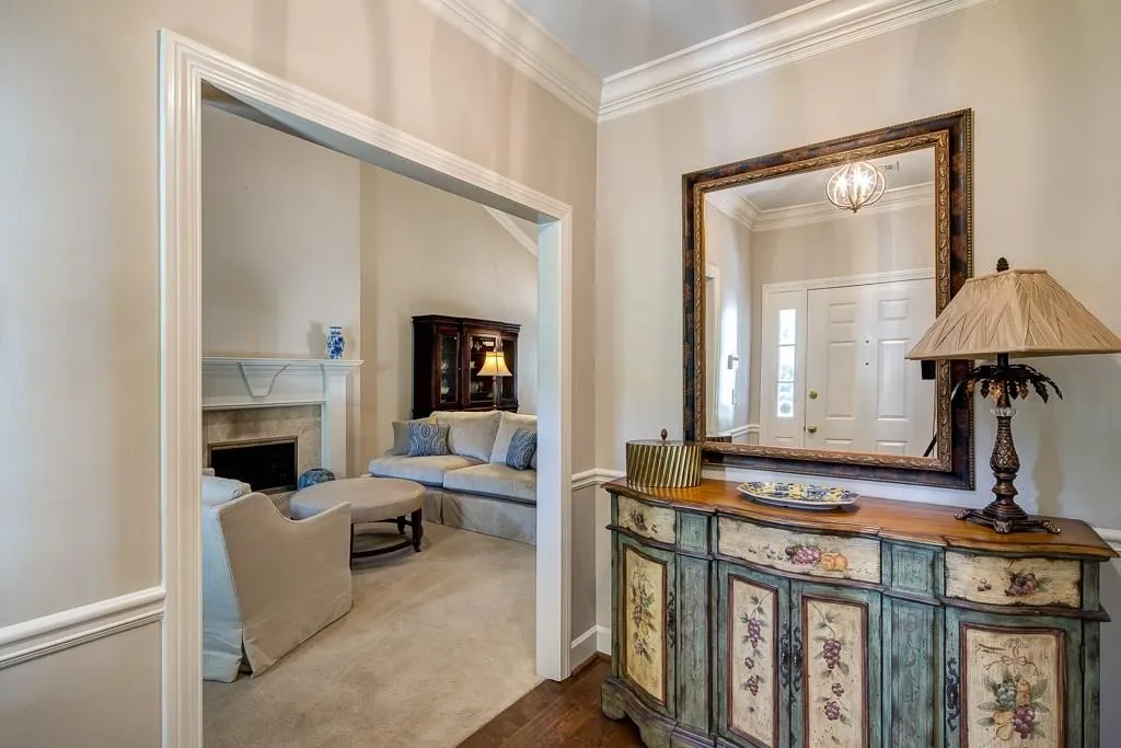 30 Vernon Glen Court, Sandy Springs, Georgia 30338, 3 Bedrooms Bedrooms, ,2 BathroomsBathrooms,Residential,Sold,30 Vernon Glen Court,5900511