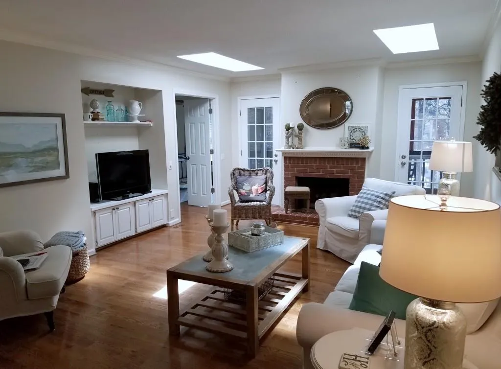 703 Dunwoody Chace Unit 703, Sandy Springs, Georgia 30328, 3 Bedrooms Bedrooms, ,3 BathroomsBathrooms,Residential,Sold,703 Dunwoody Chace Unit 703,5820248