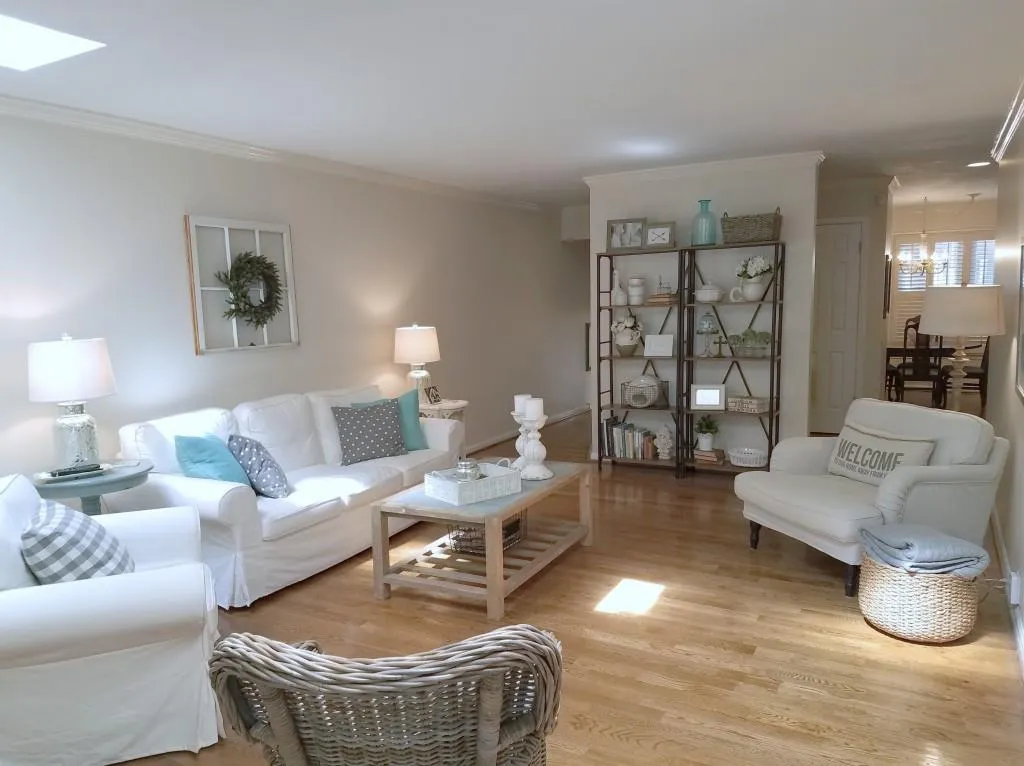 703 Dunwoody Chace Unit 703, Sandy Springs, Georgia 30328, 3 Bedrooms Bedrooms, ,3 BathroomsBathrooms,Residential,Sold,703 Dunwoody Chace Unit 703,5820248