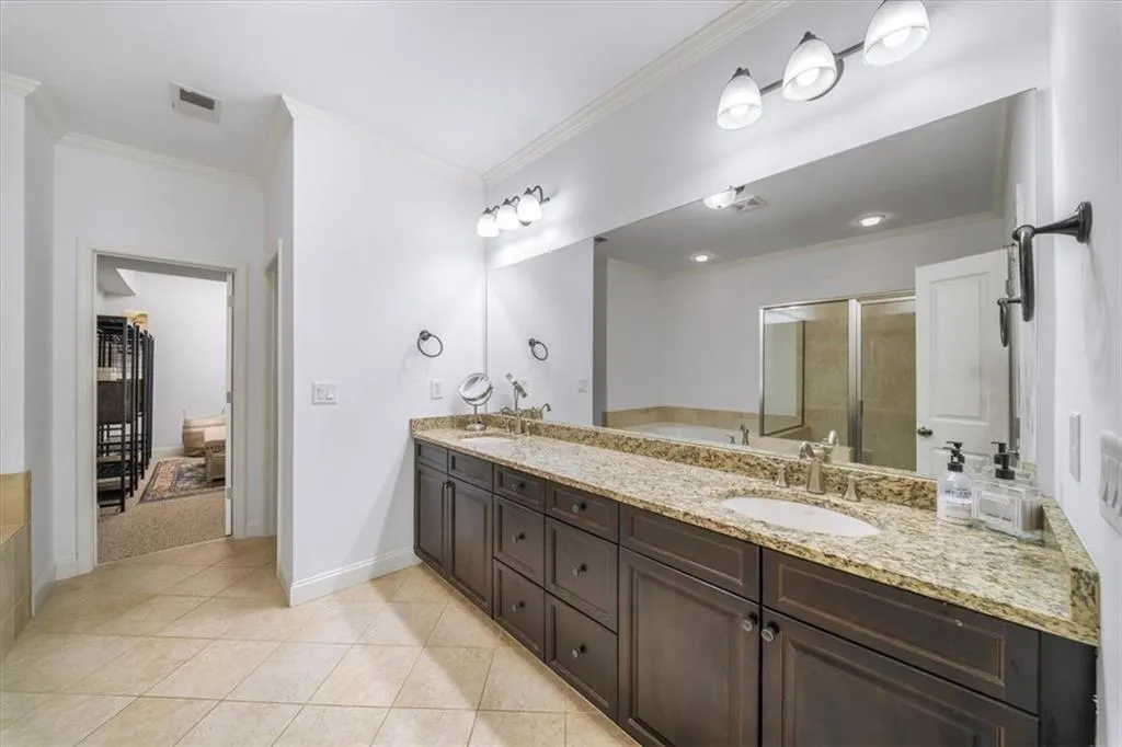 688 Lockton Place, Atlanta, Georgia 30342, 4 Bedrooms Bedrooms, ,4 BathroomsBathrooms,Residential,For Sale,688 Lockton Place,7740814