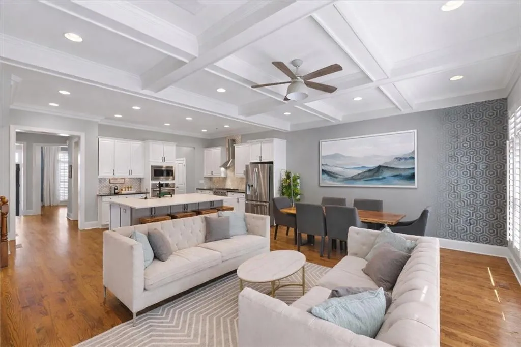 688 Lockton Place, Atlanta, Georgia 30342, 4 Bedrooms Bedrooms, ,4 BathroomsBathrooms,Residential,For Sale,688 Lockton Place,7740814