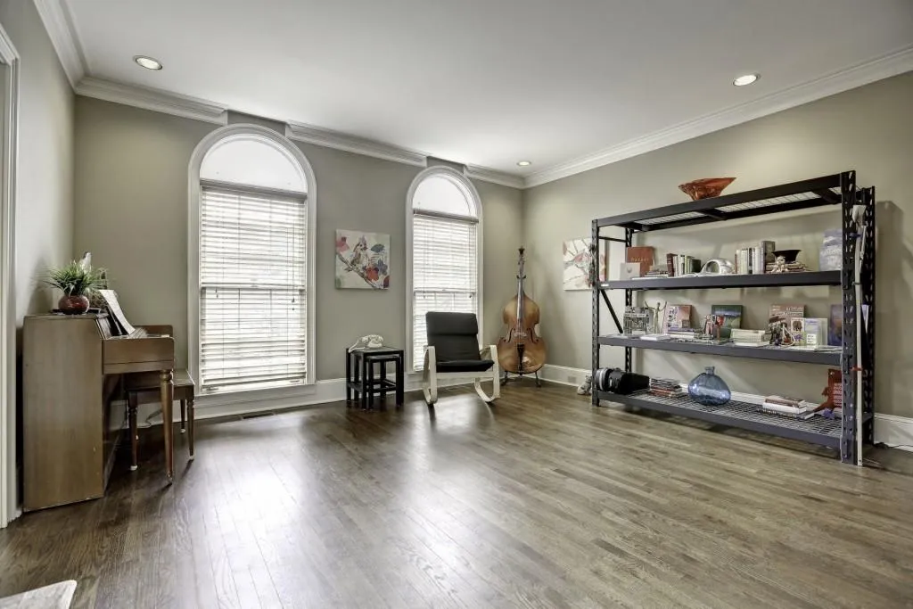 915 Manchester Place, Atlanta, Georgia 30328, 4 Bedrooms Bedrooms, ,3 BathroomsBathrooms,Residential,Sold,915 Manchester Place,5789397