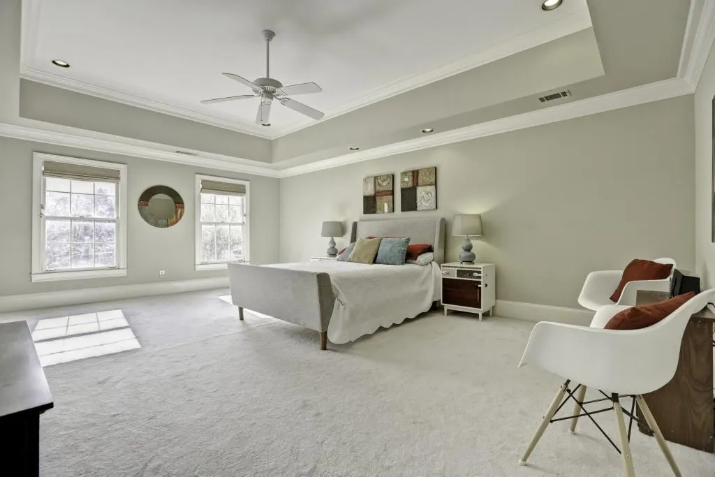 915 Manchester Place, Atlanta, Georgia 30328, 4 Bedrooms Bedrooms, ,3 BathroomsBathrooms,Residential,Sold,915 Manchester Place,5789397