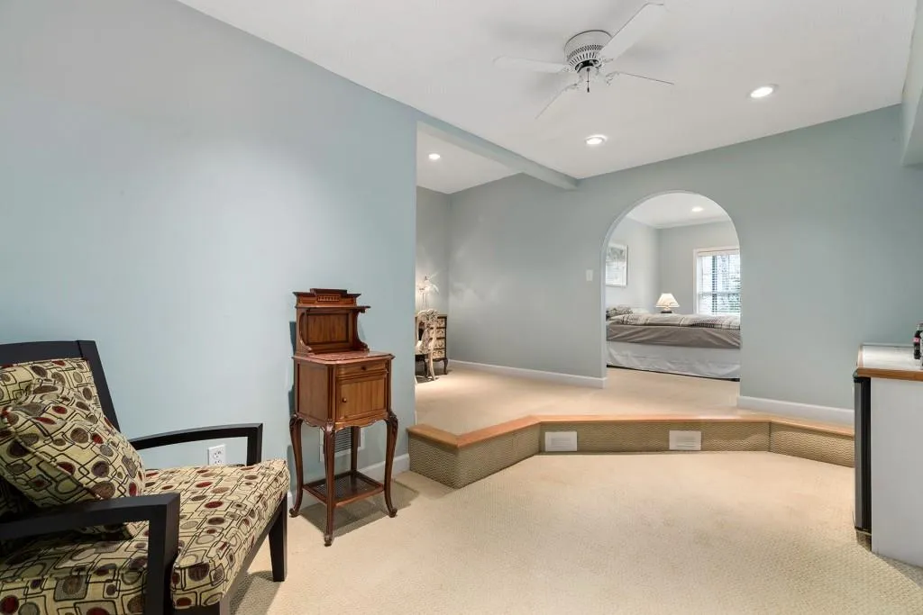 220 Mark Trail, Sandy Springs, Georgia 30328, 5 Bedrooms Bedrooms, ,3 BathroomsBathrooms,Residential,Sold,220 Mark Trail,6839188