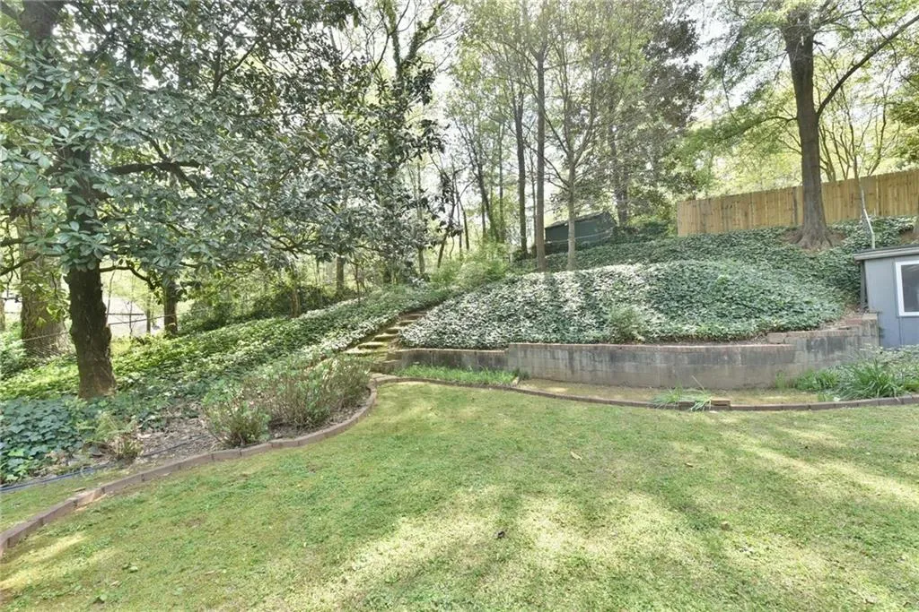 435 Highbrook Drive Ne, Atlanta, Georgia 30342, 3 Bedrooms Bedrooms, ,2 BathroomsBathrooms,Residential,Sold,435 Highbrook Drive Ne,5836409