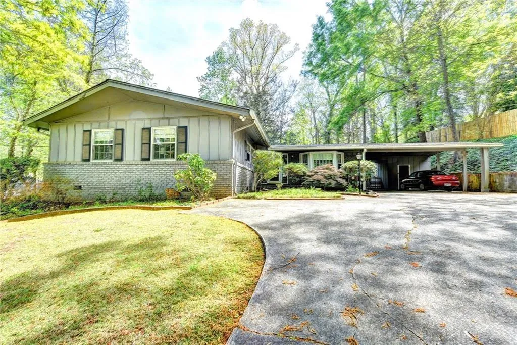 435 Highbrook Drive Ne, Atlanta, Georgia 30342, 3 Bedrooms Bedrooms, ,2 BathroomsBathrooms,Residential,Sold,435 Highbrook Drive Ne,5836409