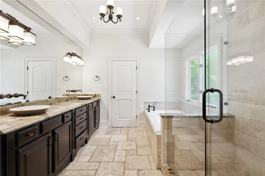 1532 Huntingdon Trail, Sandy Springs, Georgia 30350, 4 Bedrooms Bedrooms, ,4 BathroomsBathrooms,Residential,Sold,1532 Huntingdon Trail,7038041 1532 Huntingdon Trail, Sandy Springs, Georgia 30350, 4 Bedrooms Bedrooms, ,4 BathroomsBathrooms,Residential,Sold,1532 Huntingdon Trail,7038041