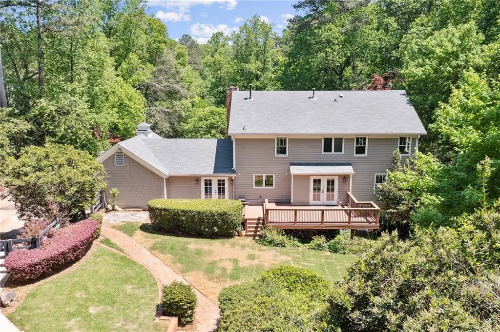 1532 Huntingdon Trail, Sandy Springs, Georgia 30350, 4 Bedrooms Bedrooms, ,4 BathroomsBathrooms,Residential,Sold,1532 Huntingdon Trail,7038041 1532 Huntingdon Trail, Sandy Springs, Georgia 30350, 4 Bedrooms Bedrooms, ,4 BathroomsBathrooms,Residential,Sold,1532 Huntingdon Trail,7038041