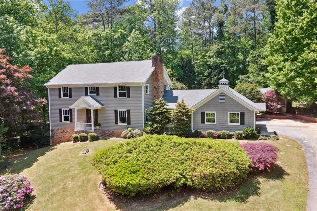 1532 Huntingdon Trail, Sandy Springs, Georgia 30350, 4 Bedrooms Bedrooms, ,4 BathroomsBathrooms,Residential,Sold,1532 Huntingdon Trail,7038041 1532 Huntingdon Trail, Sandy Springs, Georgia 30350, 4 Bedrooms Bedrooms, ,4 BathroomsBathrooms,Residential,Sold,1532 Huntingdon Trail,7038041