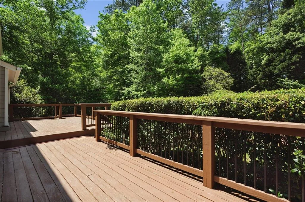 1532 Huntingdon Trail, Sandy Springs, Georgia 30350, 4 Bedrooms Bedrooms, ,4 BathroomsBathrooms,Residential,Sold,1532 Huntingdon Trail,7038041 1532 Huntingdon Trail, Sandy Springs, Georgia 30350, 4 Bedrooms Bedrooms, ,4 BathroomsBathrooms,Residential,Sold,1532 Huntingdon Trail,7038041