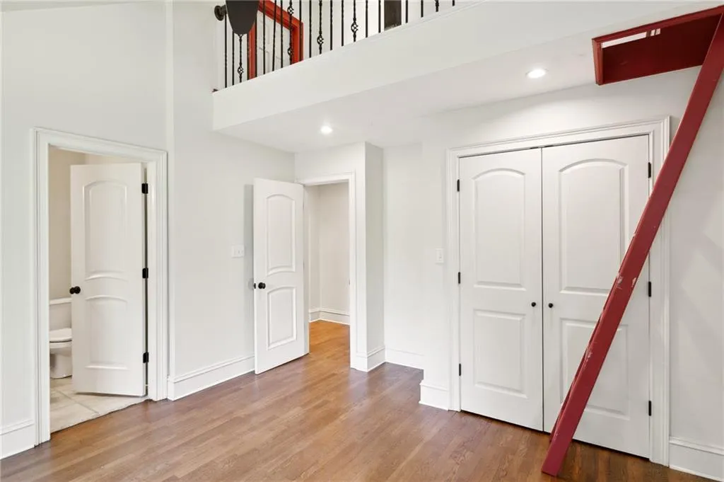 1532 Huntingdon Trail, Sandy Springs, Georgia 30350, 4 Bedrooms Bedrooms, ,4 BathroomsBathrooms,Residential,Sold,1532 Huntingdon Trail,7038041 1532 Huntingdon Trail, Sandy Springs, Georgia 30350, 4 Bedrooms Bedrooms, ,4 BathroomsBathrooms,Residential,Sold,1532 Huntingdon Trail,7038041