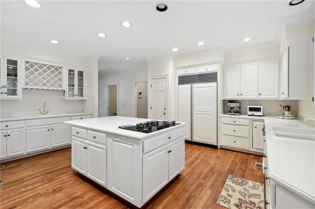 115 Cat Cay Court, Sandy Springs, Georgia 30350, 4 Bedrooms Bedrooms, ,3 BathroomsBathrooms,Residential,Sold,115 Cat Cay Court,7132619