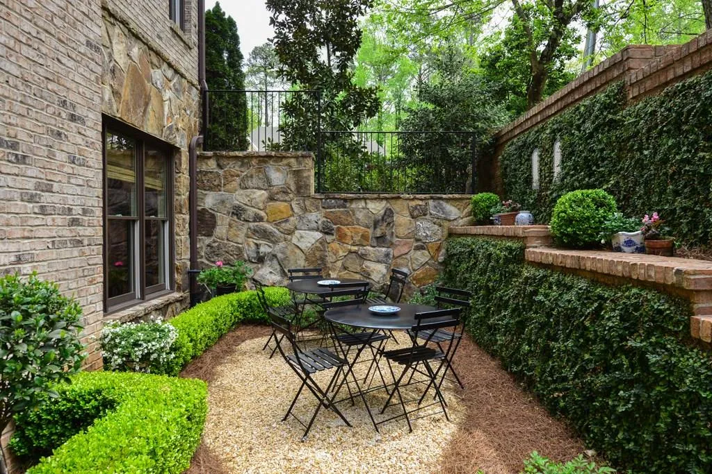 400 Mabry Place, Sandy Springs, Georgia 30319, 5 Bedrooms Bedrooms, ,5 BathroomsBathrooms,Residential,Sold,400 Mabry Place,5672091