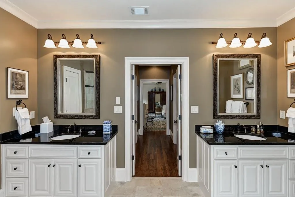 400 Mabry Place, Sandy Springs, Georgia 30319, 5 Bedrooms Bedrooms, ,5 BathroomsBathrooms,Residential,Sold,400 Mabry Place,5672091