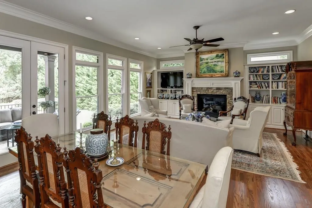 400 Mabry Place, Sandy Springs, Georgia 30319, 5 Bedrooms Bedrooms, ,5 BathroomsBathrooms,Residential,Sold,400 Mabry Place,5672091