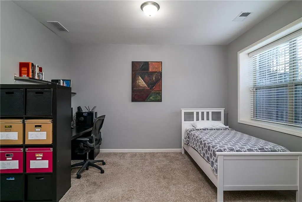 7545 Highland Bluff, Sandy Springs, Georgia 30328, 3 Bedrooms Bedrooms, ,3 BathroomsBathrooms,Residential,Sold,7545 Highland Bluff,5935064