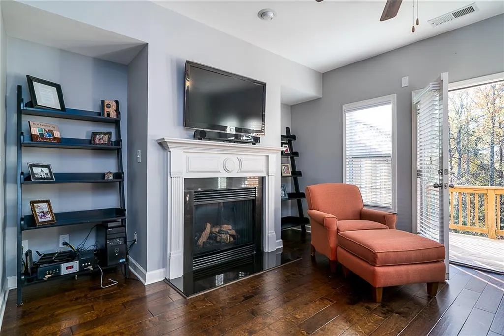 7545 Highland Bluff, Sandy Springs, Georgia 30328, 3 Bedrooms Bedrooms, ,3 BathroomsBathrooms,Residential,Sold,7545 Highland Bluff,5935064