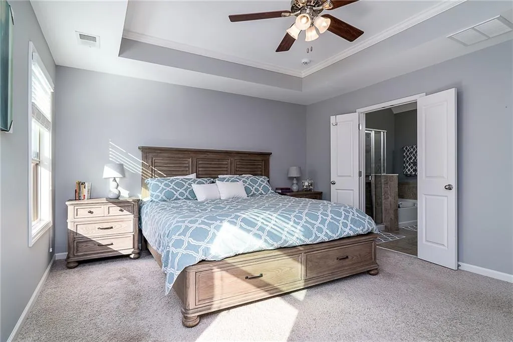 7545 Highland Bluff, Sandy Springs, Georgia 30328, 3 Bedrooms Bedrooms, ,3 BathroomsBathrooms,Residential,Sold,7545 Highland Bluff,5935064