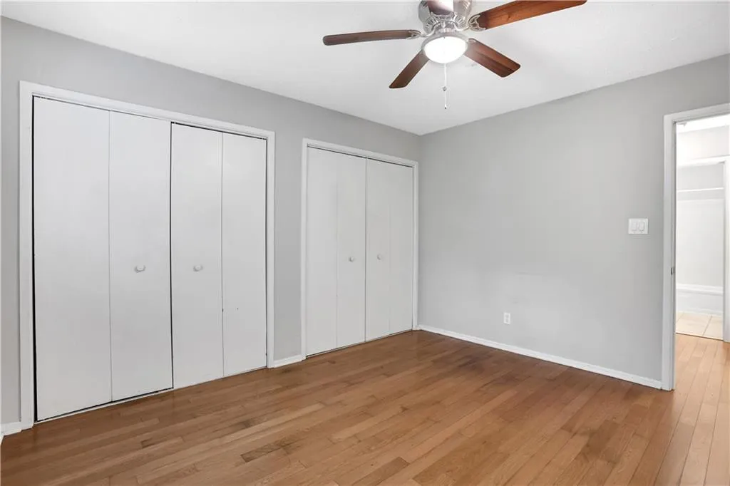 6810 Glenridge Drive Unit L, Atlanta, Georgia 30328, 2 Bedrooms Bedrooms, ,2 BathroomsBathrooms,Residential,Sold,6810 Glenridge Drive Unit L,7221248