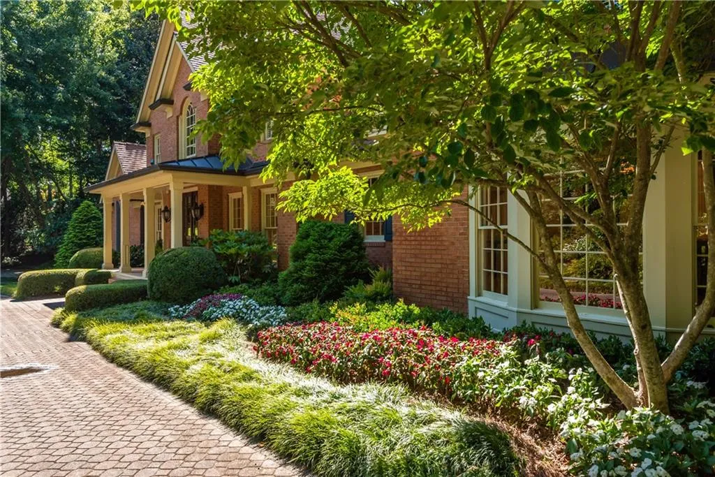 1550 Bakers Glen Drive, Atlanta, Georgia 30350, 5 Bedrooms Bedrooms, ,4 BathroomsBathrooms,Residential,Sold,1550 Bakers Glen Drive,6753345