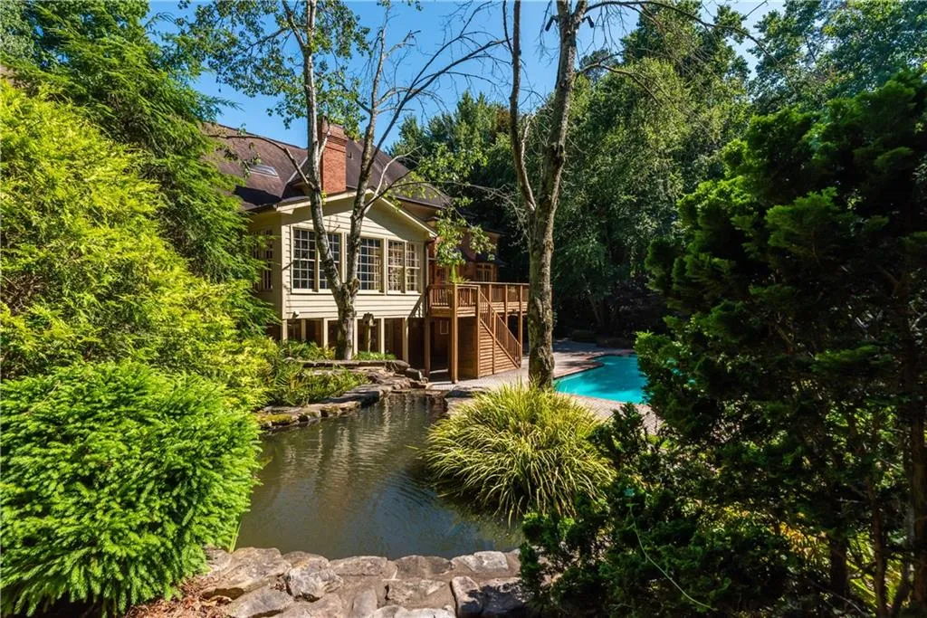 1550 Bakers Glen Drive, Atlanta, Georgia 30350, 5 Bedrooms Bedrooms, ,4 BathroomsBathrooms,Residential,Sold,1550 Bakers Glen Drive,6753345