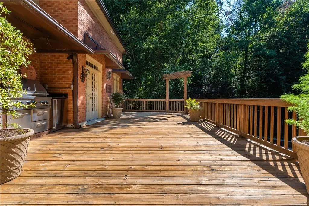 1550 Bakers Glen Drive, Atlanta, Georgia 30350, 5 Bedrooms Bedrooms, ,4 BathroomsBathrooms,Residential,Sold,1550 Bakers Glen Drive,6753345