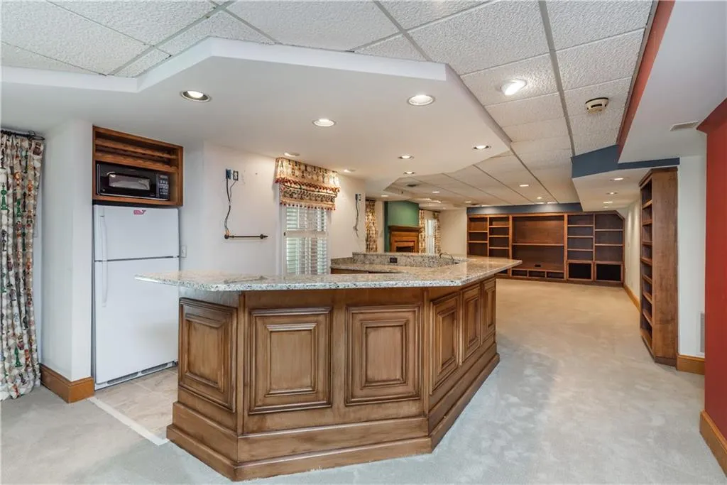 1550 Bakers Glen Drive, Atlanta, Georgia 30350, 5 Bedrooms Bedrooms, ,4 BathroomsBathrooms,Residential,Sold,1550 Bakers Glen Drive,6753345