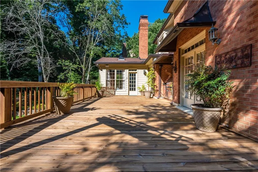 1550 Bakers Glen Drive, Atlanta, Georgia 30350, 5 Bedrooms Bedrooms, ,4 BathroomsBathrooms,Residential,Sold,1550 Bakers Glen Drive,6753345
