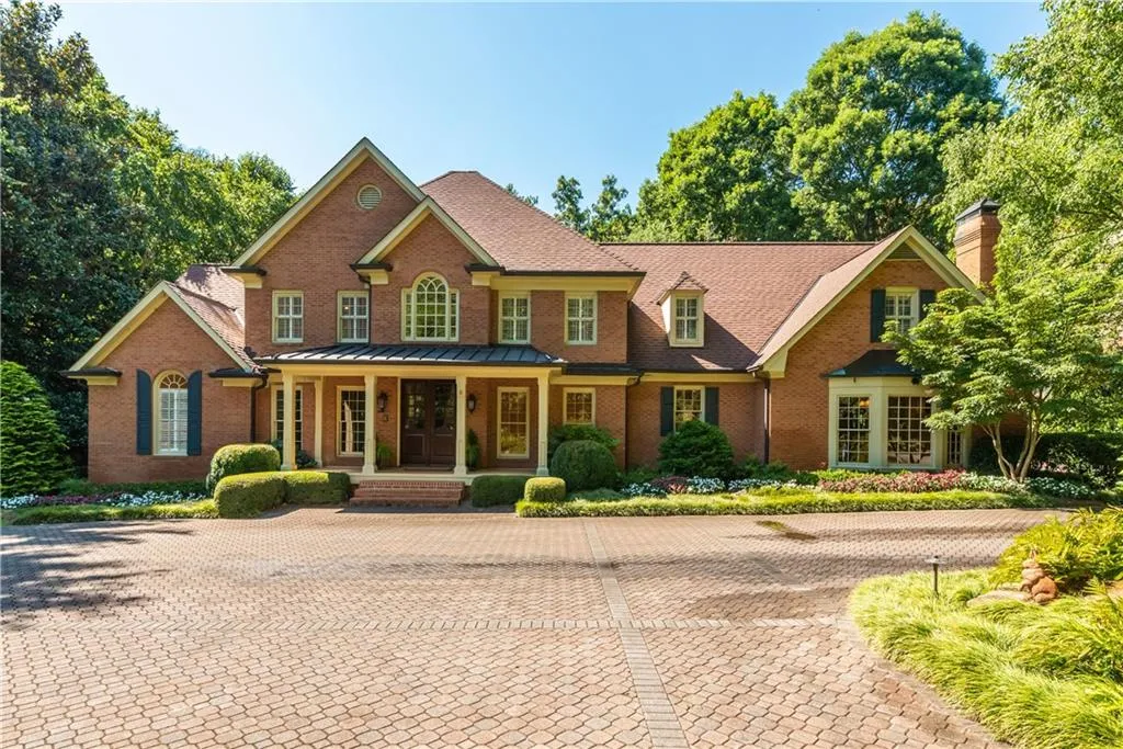 1550 Bakers Glen Drive, Atlanta, Georgia 30350, 5 Bedrooms Bedrooms, ,4 BathroomsBathrooms,Residential,Sold,1550 Bakers Glen Drive,6753345