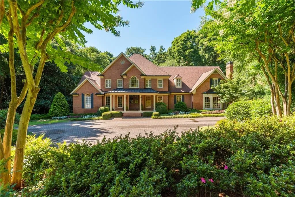 1550 Bakers Glen Drive, Atlanta, Georgia 30350, 5 Bedrooms Bedrooms, ,4 BathroomsBathrooms,Residential,Sold,1550 Bakers Glen Drive,6753345