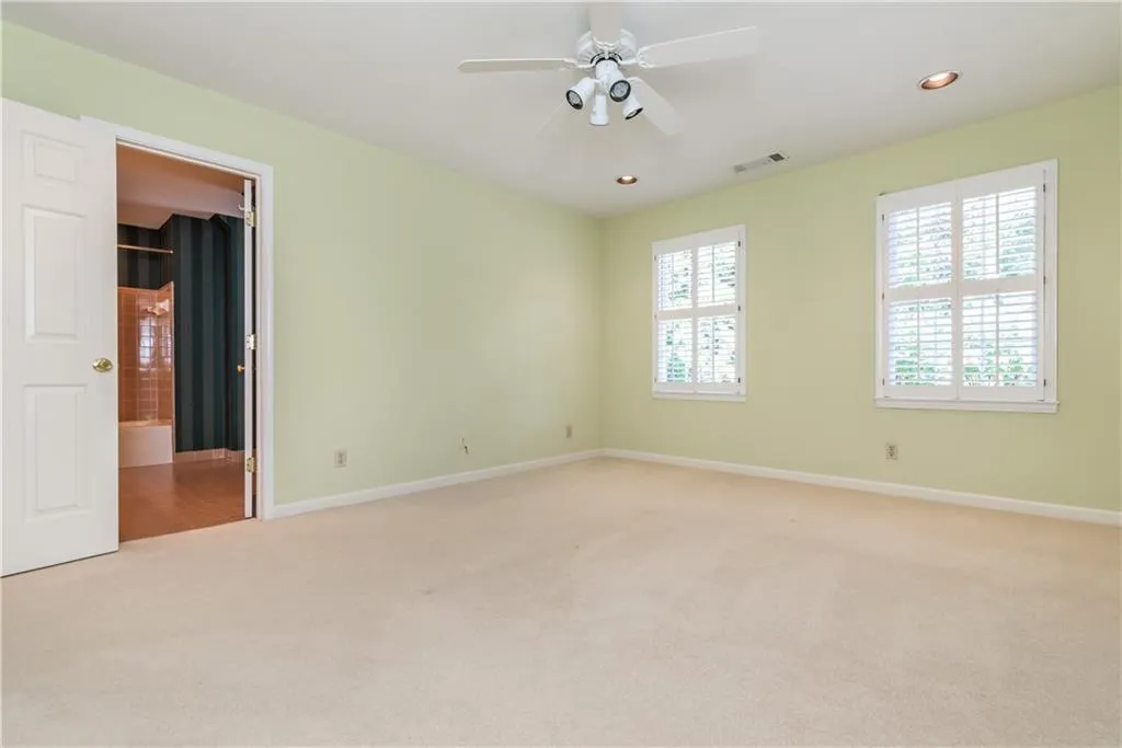 1550 Bakers Glen Drive, Atlanta, Georgia 30350, 5 Bedrooms Bedrooms, ,4 BathroomsBathrooms,Residential,Sold,1550 Bakers Glen Drive,6753345