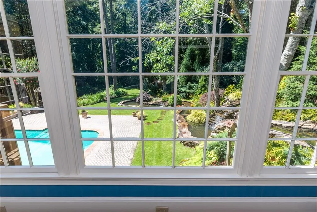 1550 Bakers Glen Drive, Atlanta, Georgia 30350, 5 Bedrooms Bedrooms, ,4 BathroomsBathrooms,Residential,Sold,1550 Bakers Glen Drive,6753345