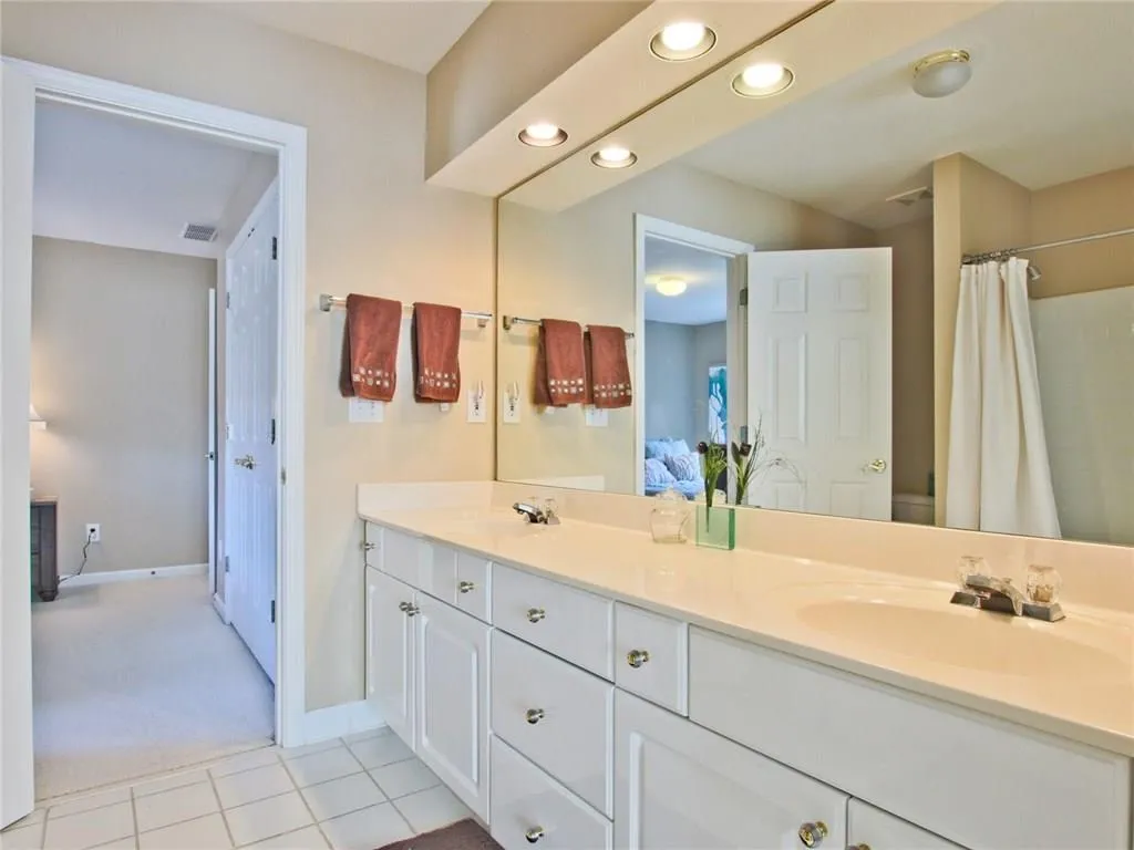 205 Smithdun Lane, Sandy Springs, Georgia 30350, 4 Bedrooms Bedrooms, ,3 BathroomsBathrooms,Residential,Sold,205 Smithdun Lane,5984442