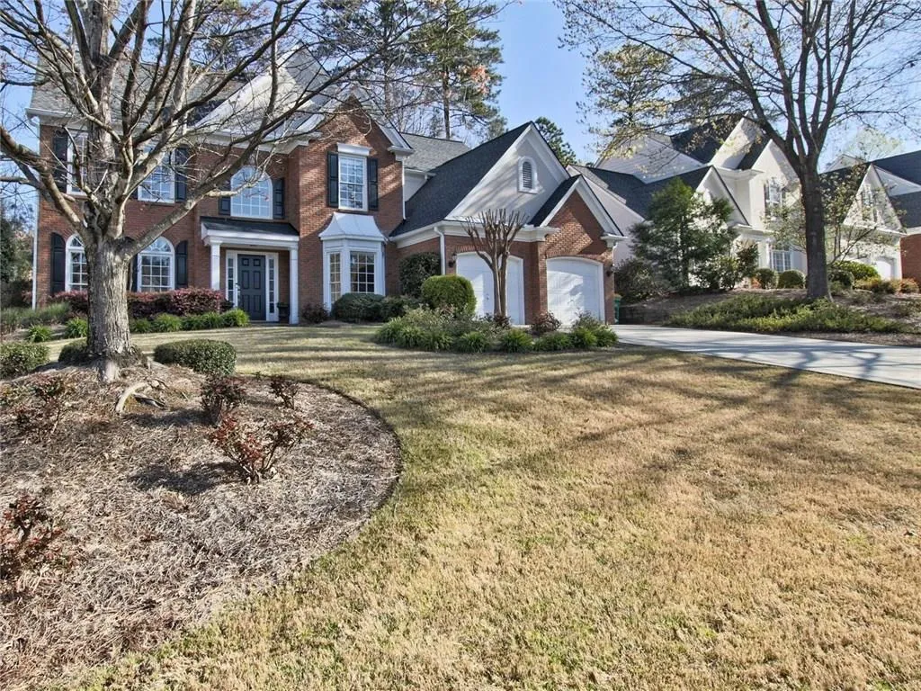 205 Smithdun Lane, Sandy Springs, Georgia 30350, 4 Bedrooms Bedrooms, ,3 BathroomsBathrooms,Residential,Sold,205 Smithdun Lane,5984442